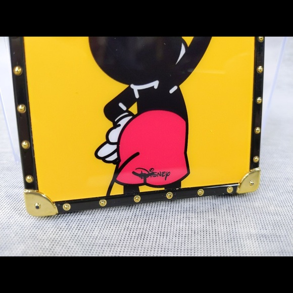 🎉 3/$20 3x 👯‍♀️Host Pick⚡️Phone case w/Mickey Mouse Print- iPhone 12 Pro Max - Picture 4 of 10